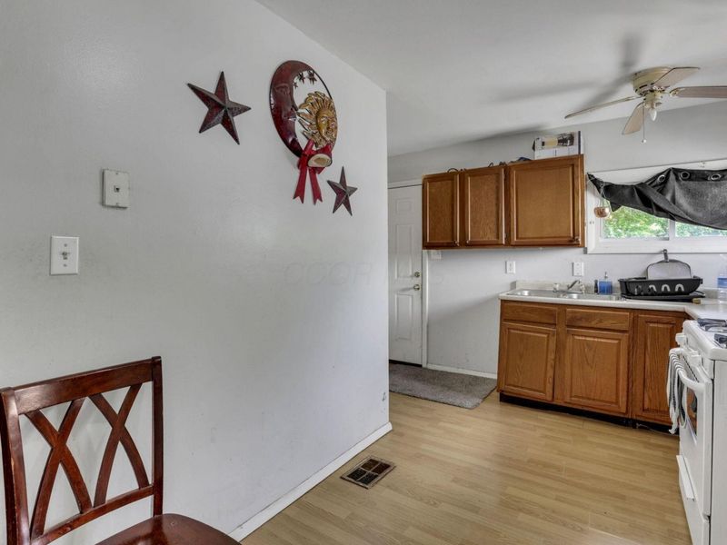 861 Derrer Road, Columbus, OH 43204 Photo 26