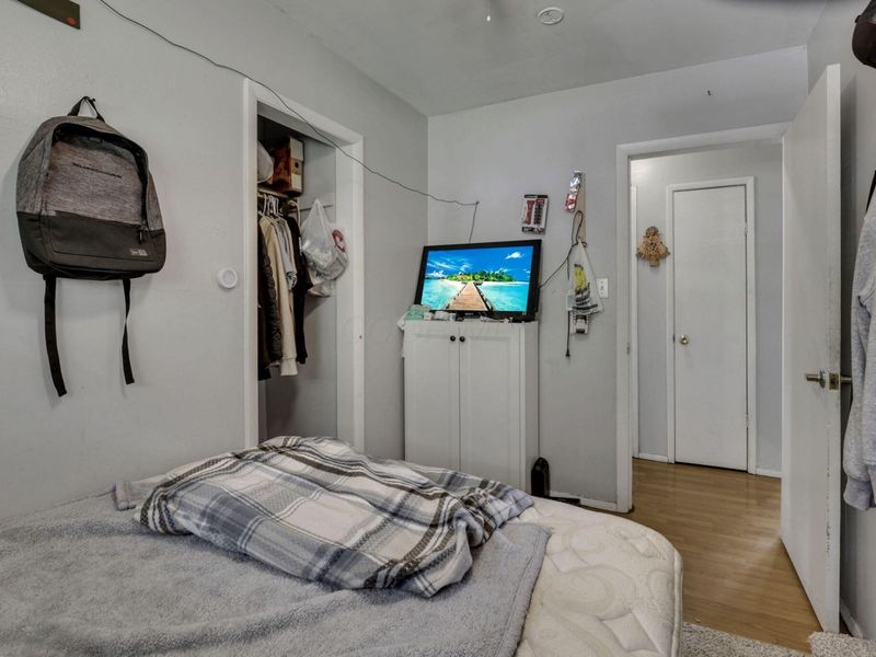 861 Derrer Road, Columbus, OH 43204 Photo 28