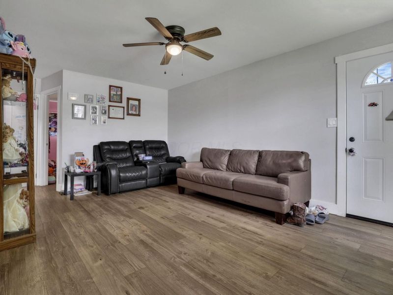 861 Derrer Road, Columbus, OH 43204 Photo 38