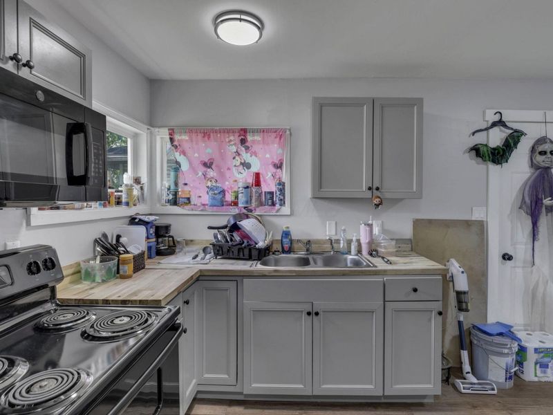 861 Derrer Road, Columbus, OH 43204 Photo 47