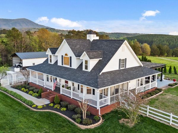 153 Bishop Lane, Benton, TN 37307