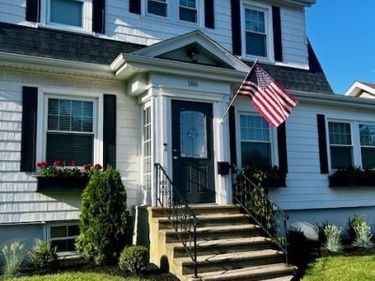 186 Westhill Ave, Somerset, MA 02726