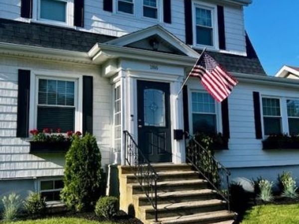186 Westhill Ave, Somerset, MA 02726