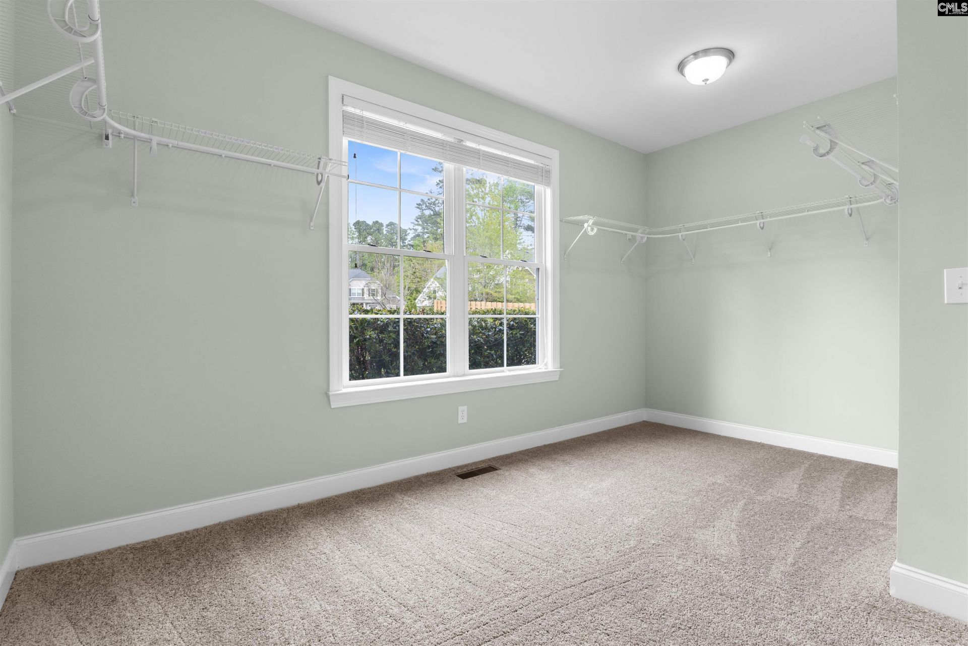 118 Edinburgh Way  Photo 18