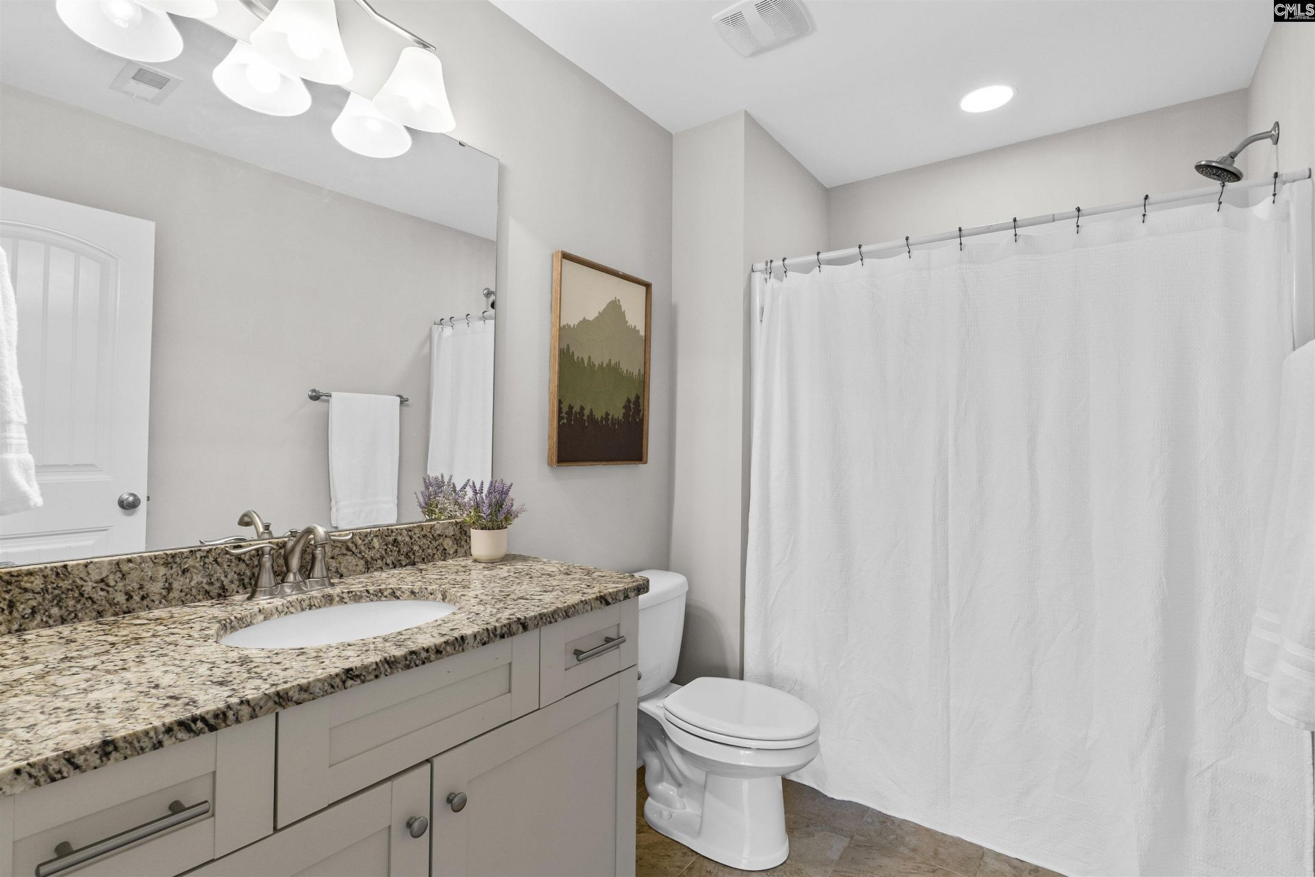 118 Edinburgh Way  Photo 24