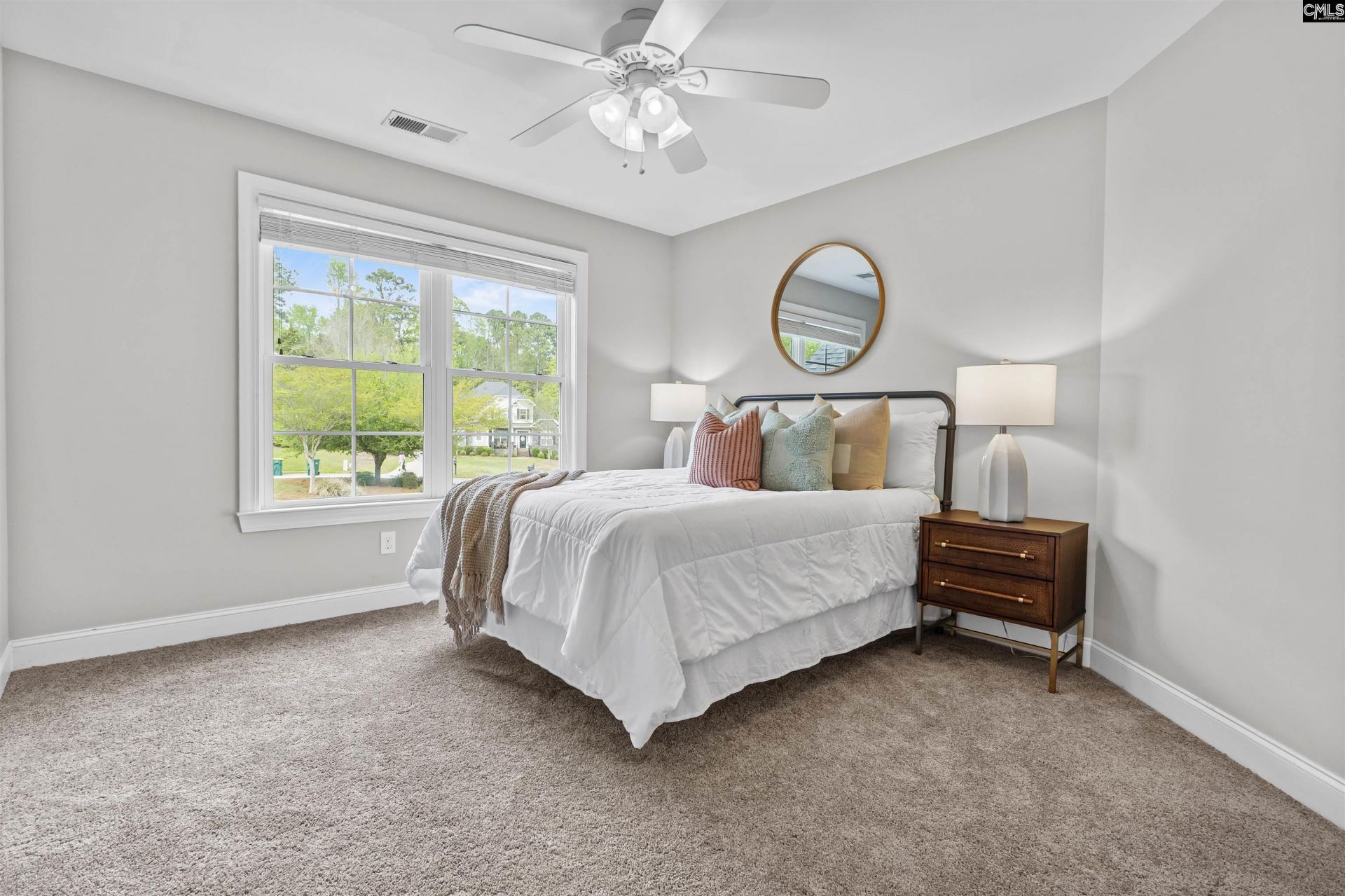 118 Edinburgh Way  Photo 26