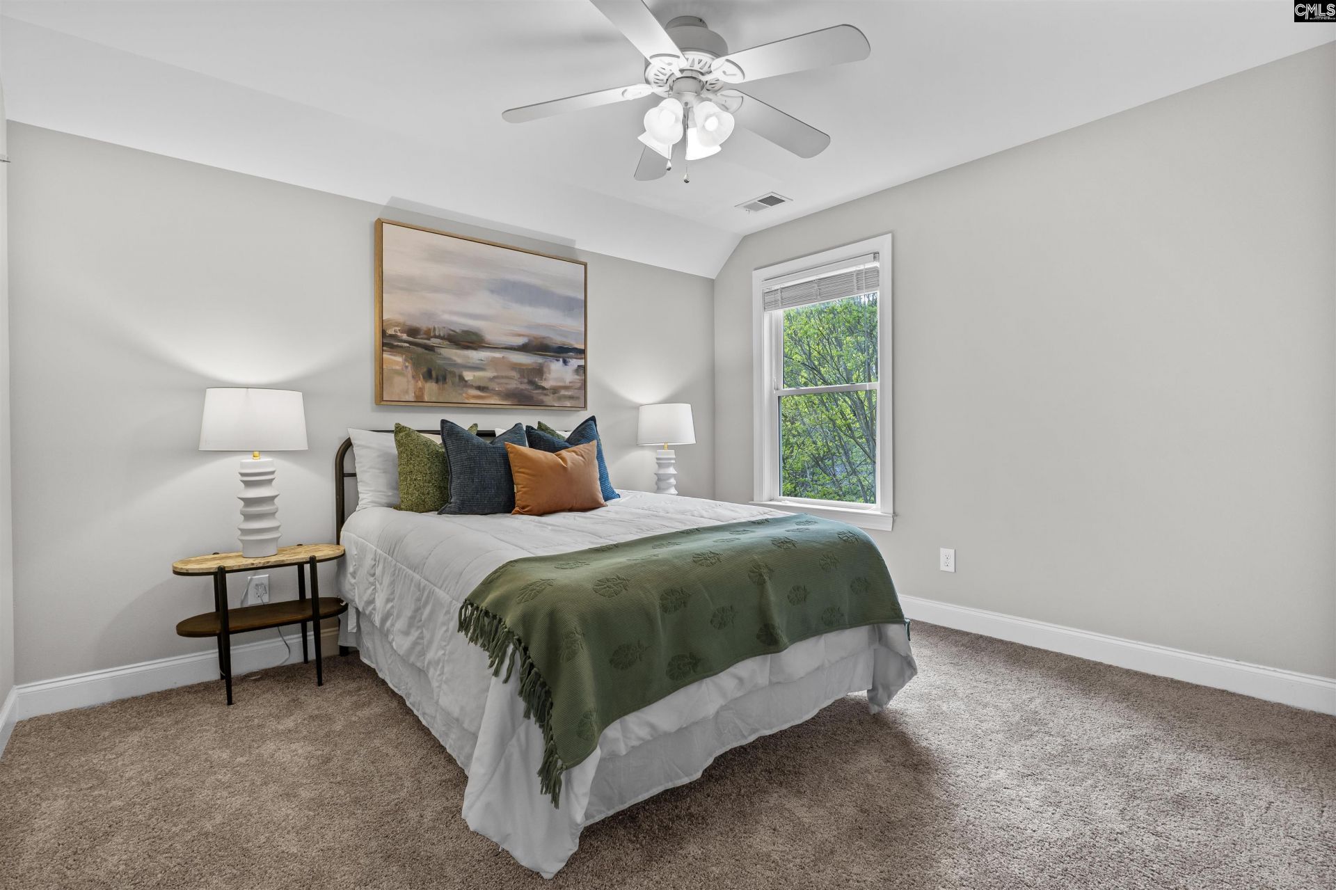 118 Edinburgh Way  Photo 28