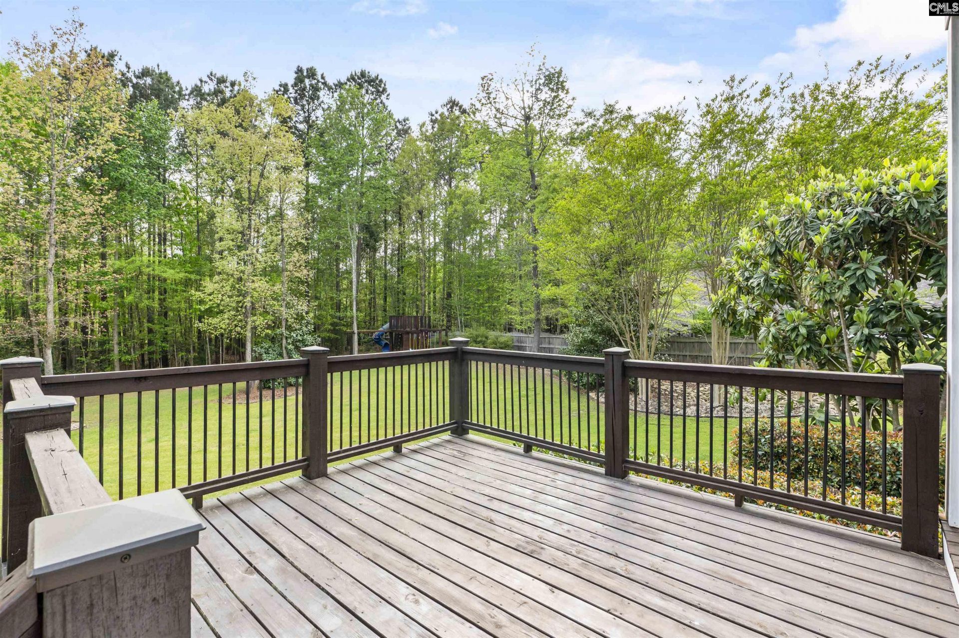 118 Edinburgh Way  Photo 34