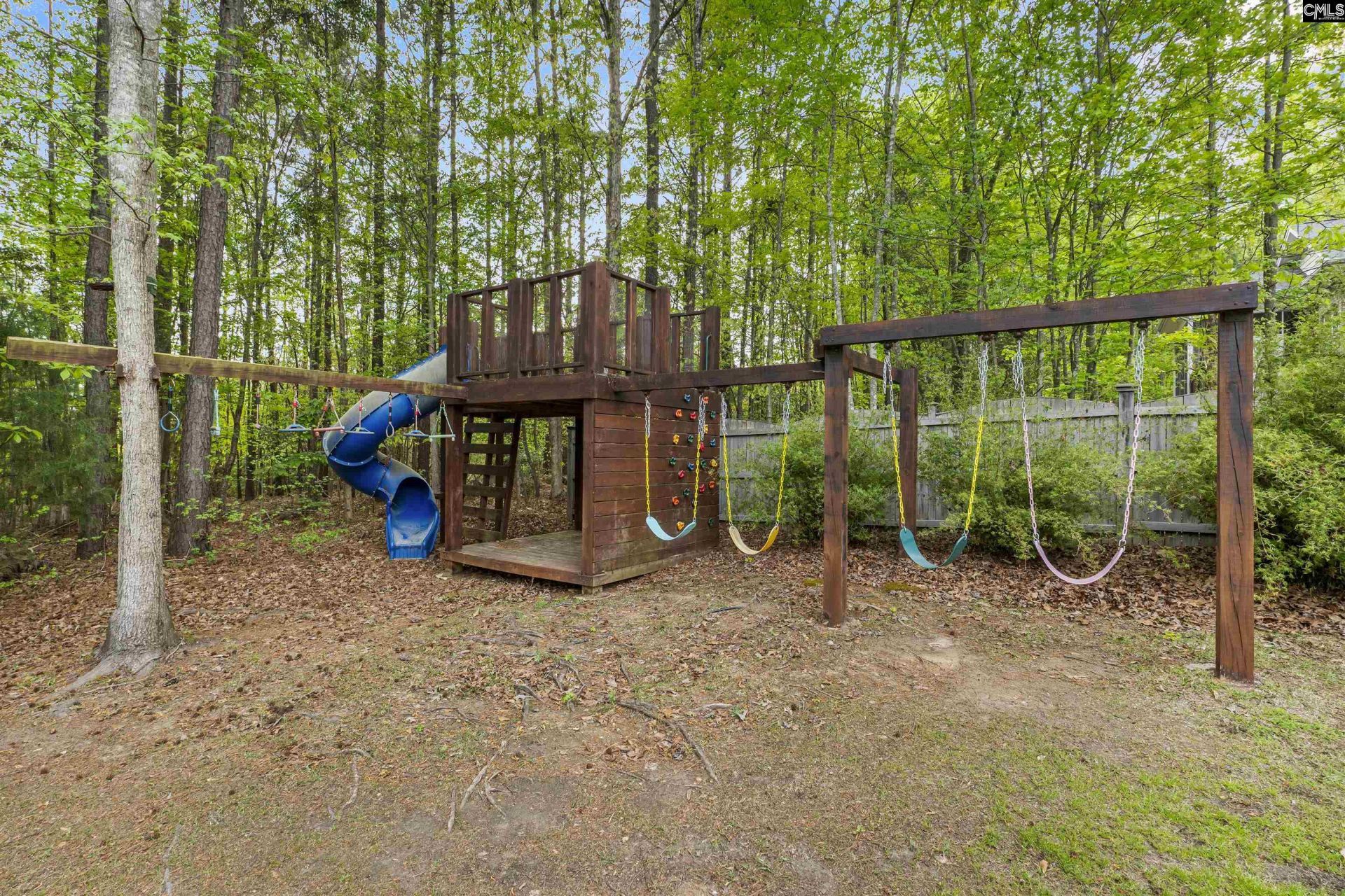 118 Edinburgh Way  Photo 39