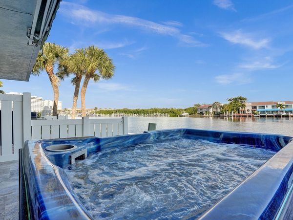 876 Jeffery Street, Boca Raton, FL 33487