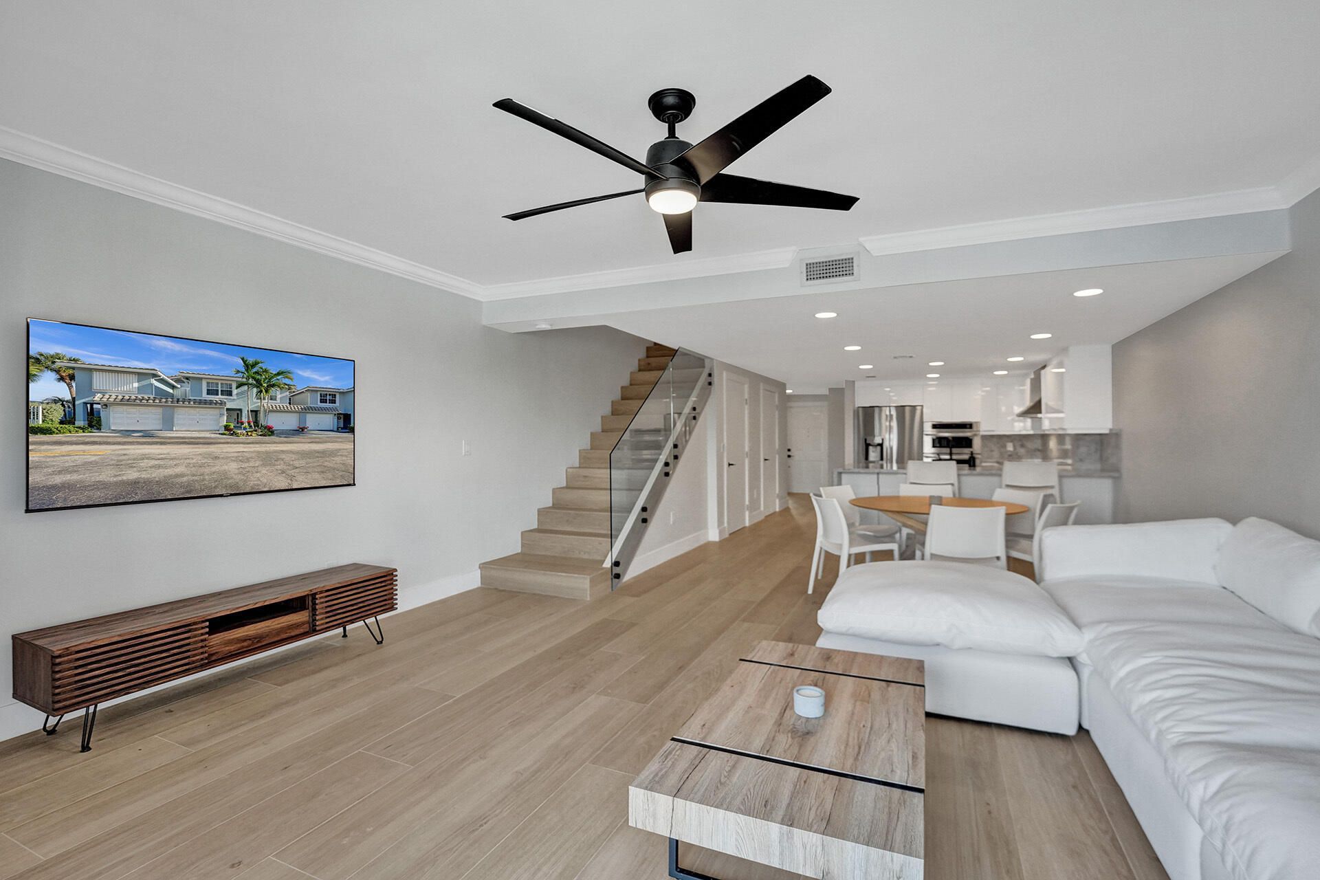 876 Jeffery Street, Boca Raton, FL 33487 Photo