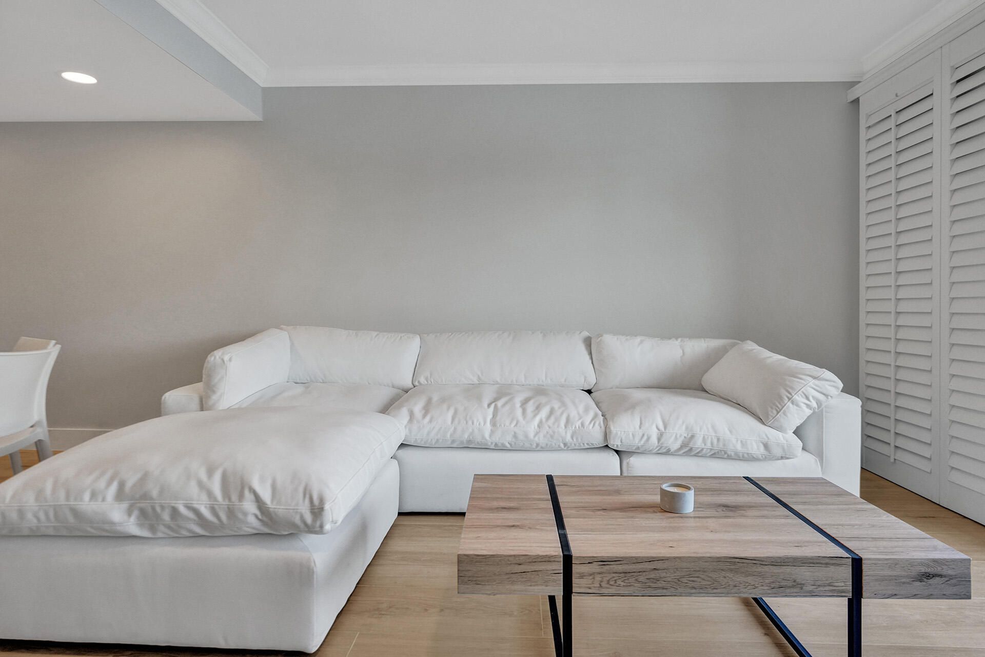 876 Jeffery Street, Boca Raton, FL 33487 Photo