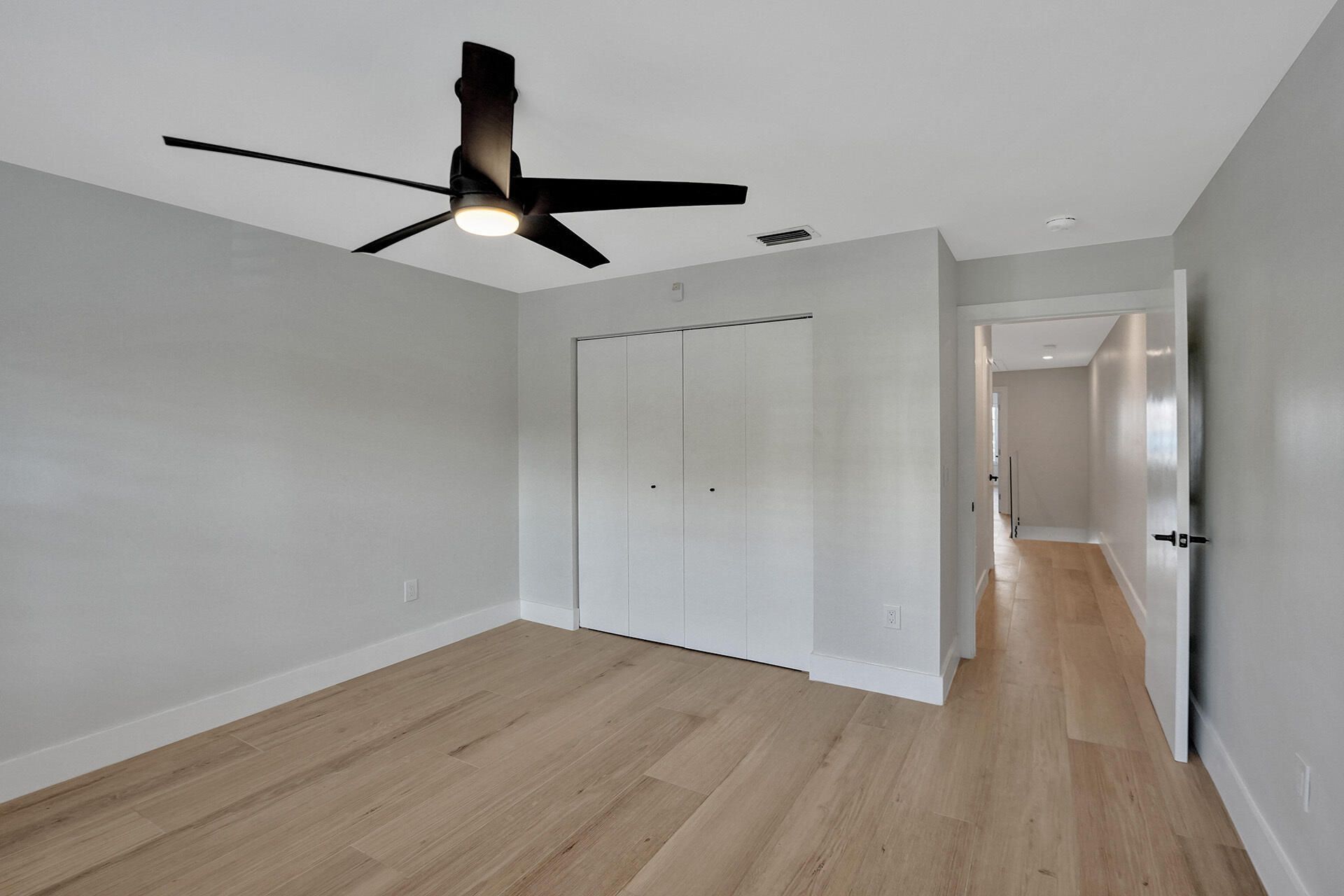 876 Jeffery Street, Boca Raton, FL 33487 Photo