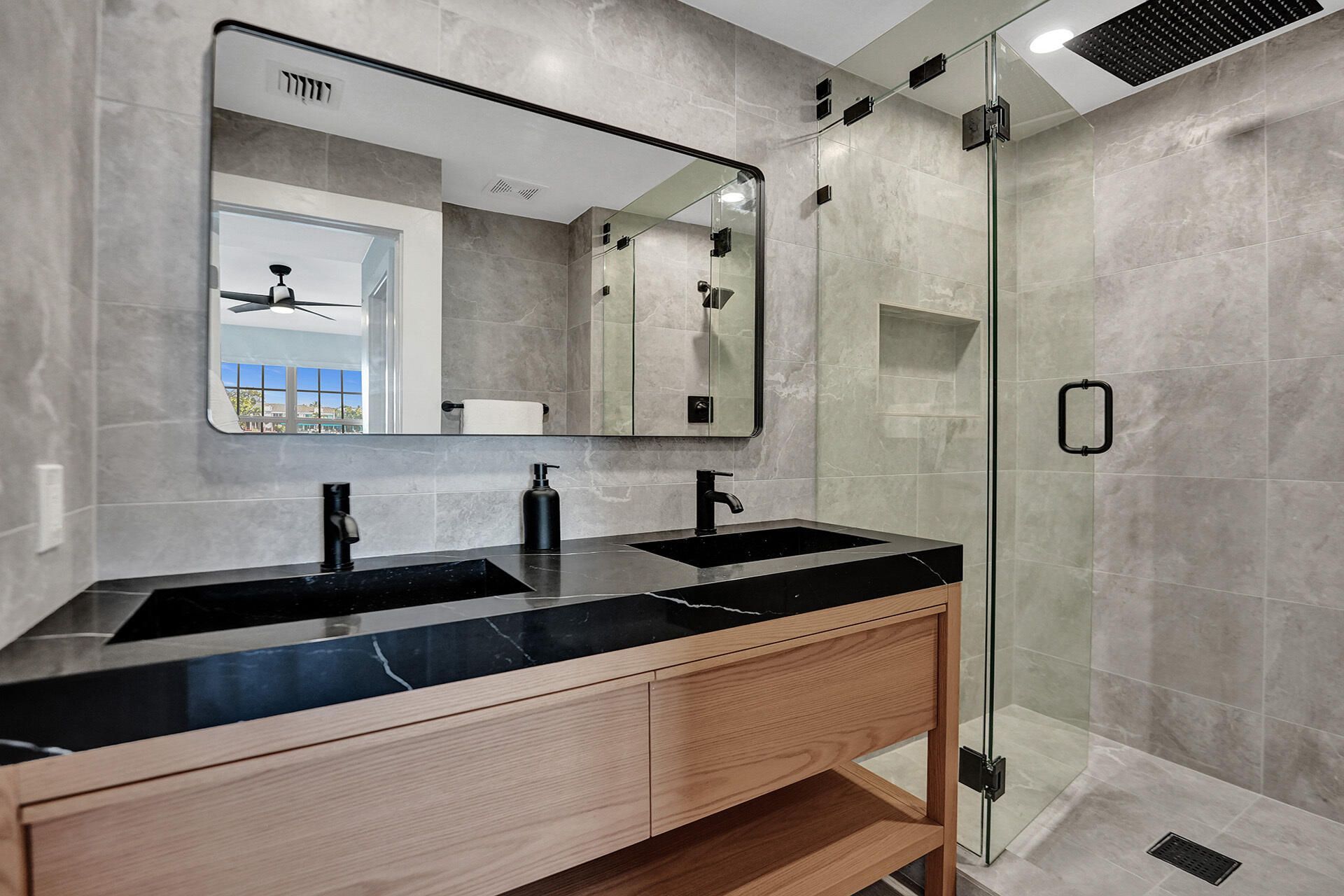 876 Jeffery Street, Boca Raton, FL 33487 Photo