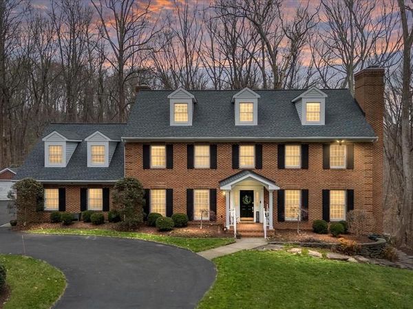 962 COACHWAY, ANNAPOLIS, MD 21401