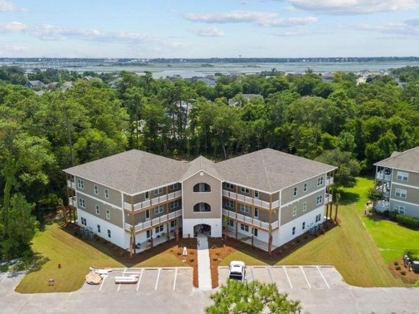 400 Lighthouse Lane, Unit B3, Cedar Point, NC 28584