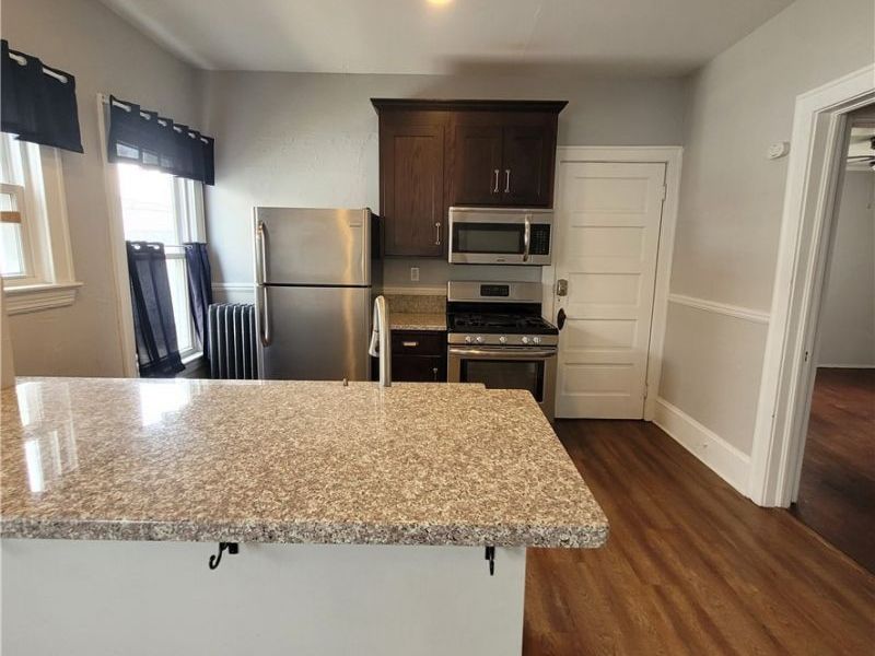 1447 Rosewood Avenue, Lakewood, OH 44107 Photo 6