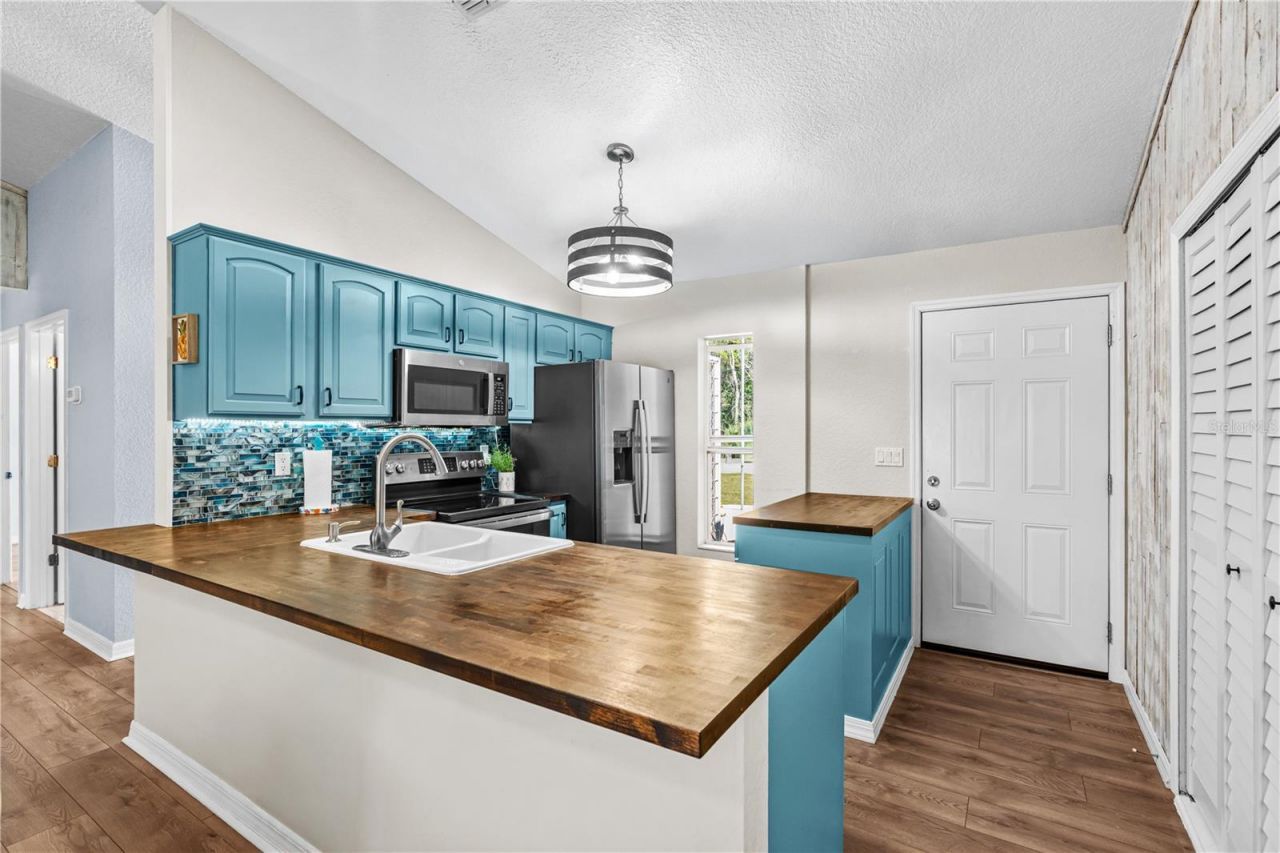 816 S Myrtle Avenue , New Smyrna Beach, FL 32168 Photo