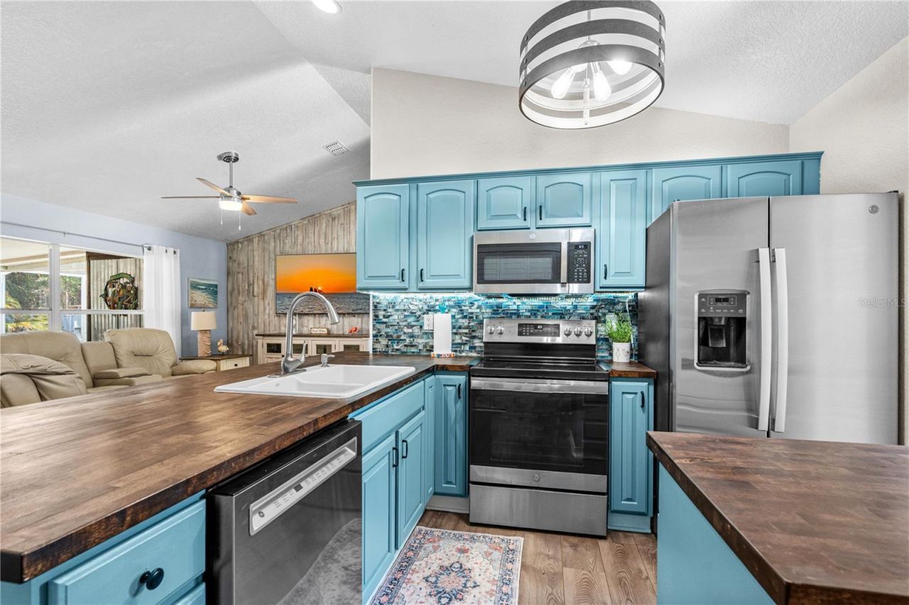 816 S Myrtle Avenue , New Smyrna Beach, FL 32168 Photo