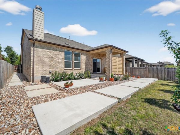 1820 Stinnett Drive, Leander, TX 78641