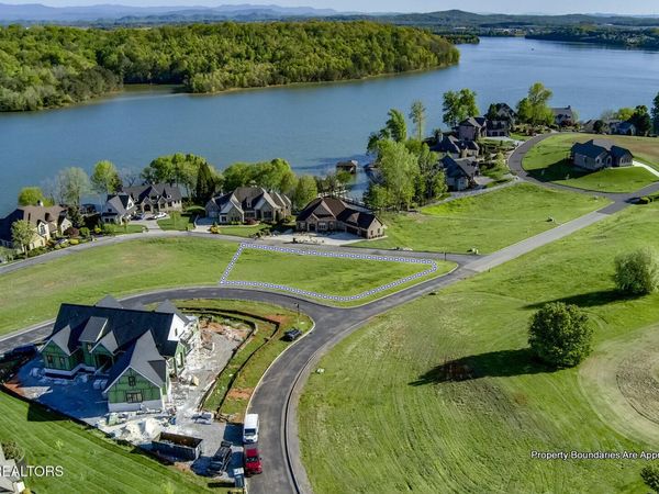 200 Killdeer Drive, Vonore, TN 37885