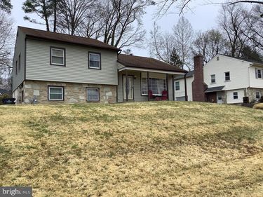 3248 OAK ROAD, HUNTINGDON VALLEY, PA 19006