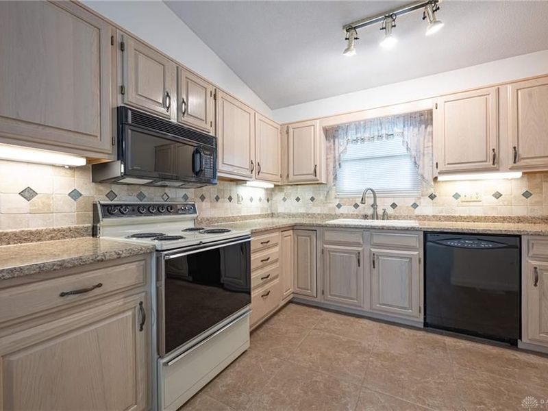 4955 Rosedale Road, Middletown, OH 45042 Photo 8