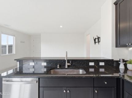 6924 White River Way, Sparks, NV 89436 Photo