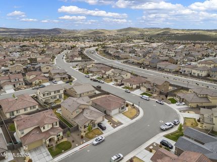 6924 White River Way, Sparks, NV 89436 Photo