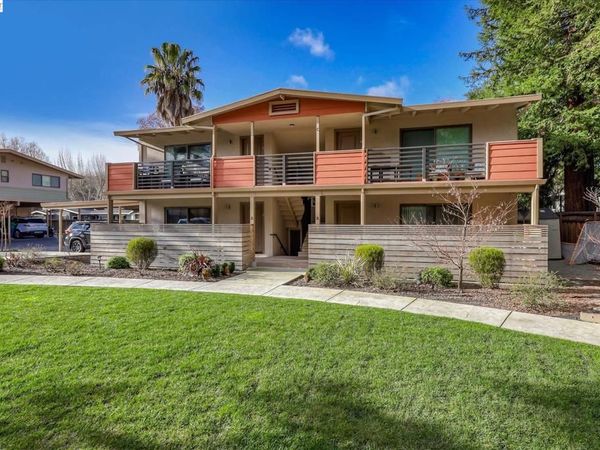 50 Casa Maria Ct, Alamo, CA 94507