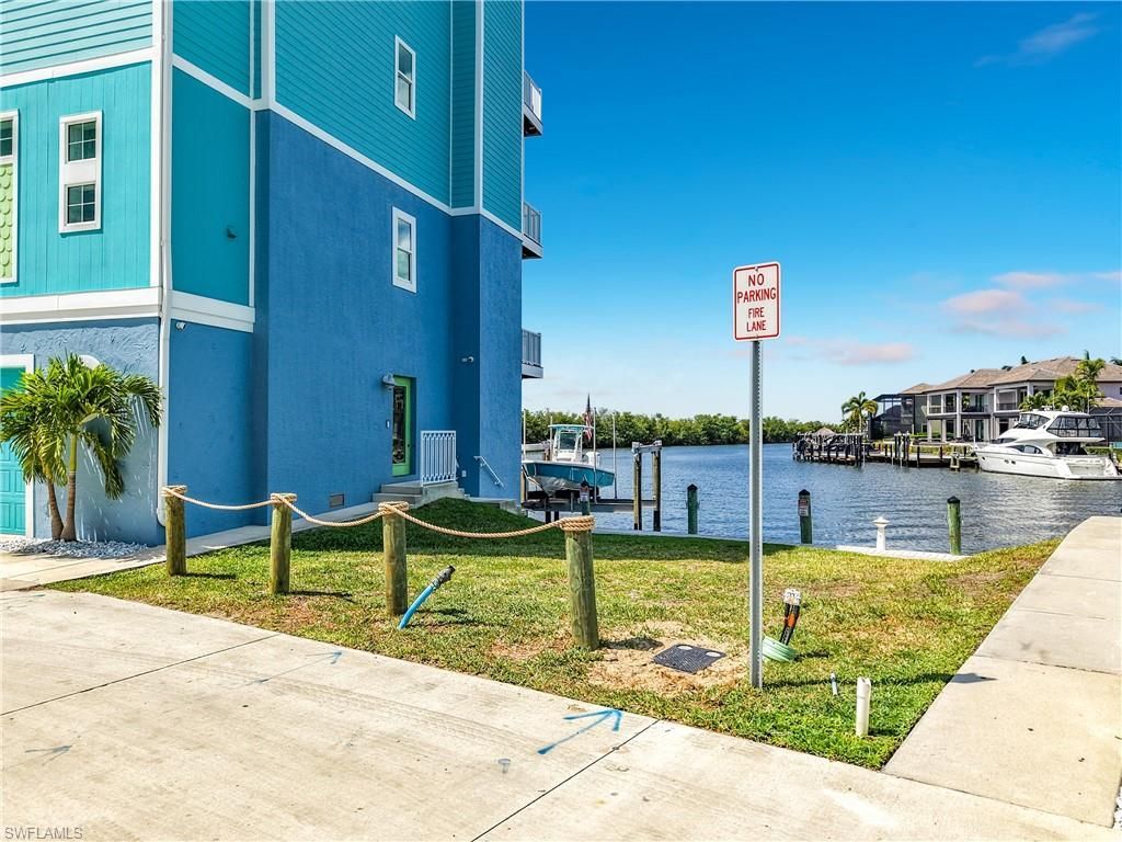 5838 Shell Cove Dr , Cape Coral, FL 33914 Photo