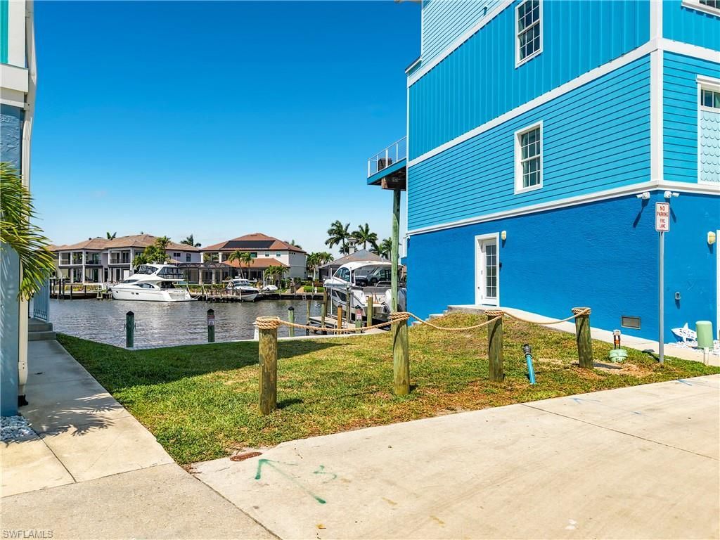 5838 Shell Cove Dr , Cape Coral, FL 33914 Photo