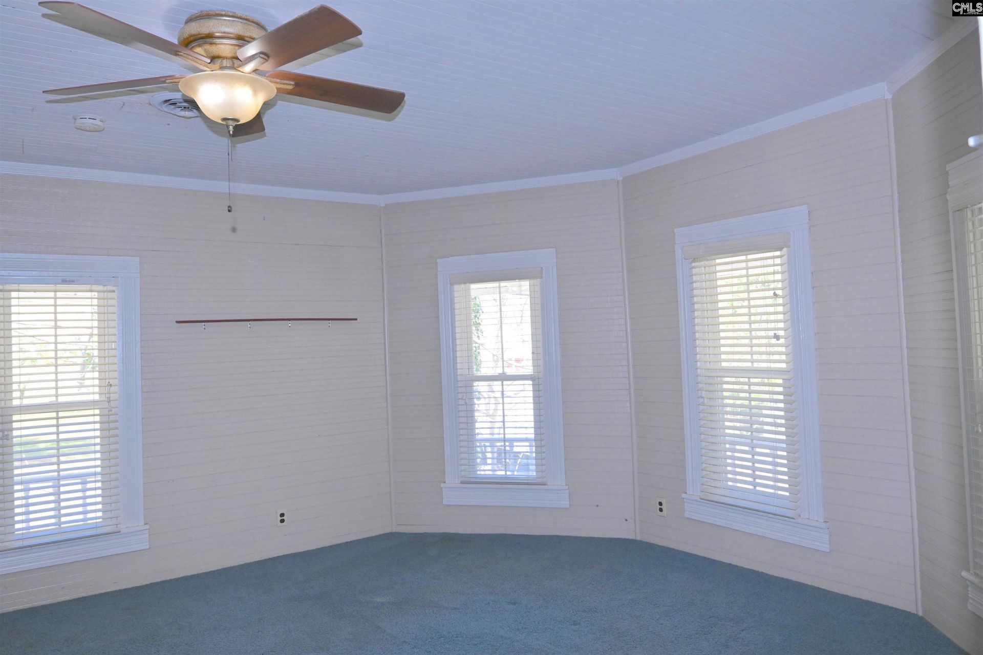 450 Lewie Street  Photo 23