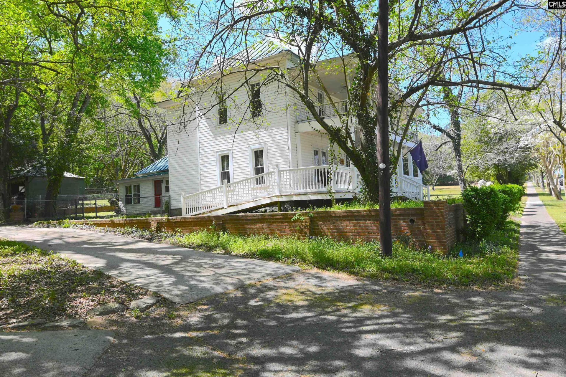 450 Lewie Street  Photo 29