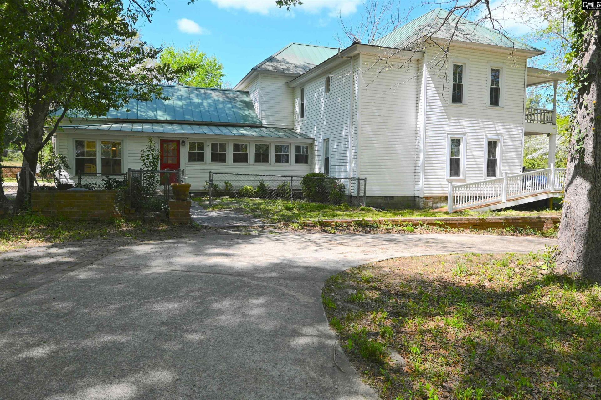 450 Lewie Street  Photo 32