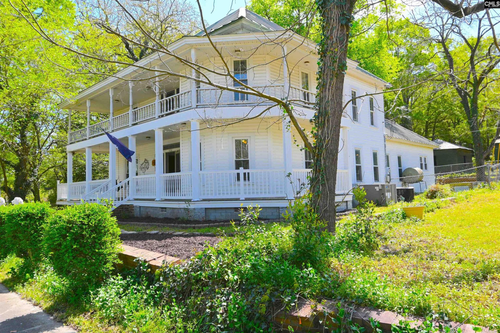 450 Lewie Street  Photo 4