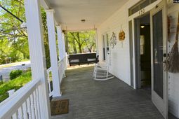 450 Lewie Street  photo 4