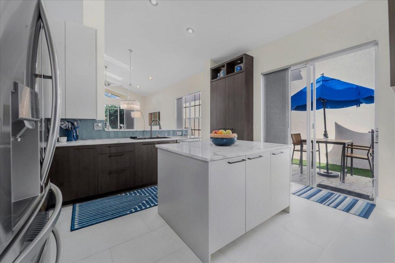 6240 NW 24th Street, Boca Raton, FL 33434 Photo