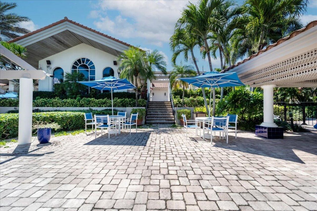 6240 NW 24th Street, Boca Raton, FL 33434 Photo