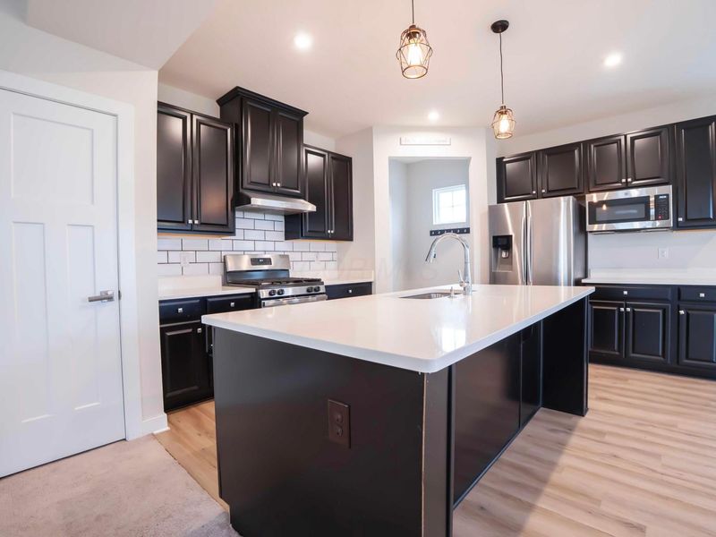 225 Messenger Way, Lewis Center, OH 43035 Photo 11