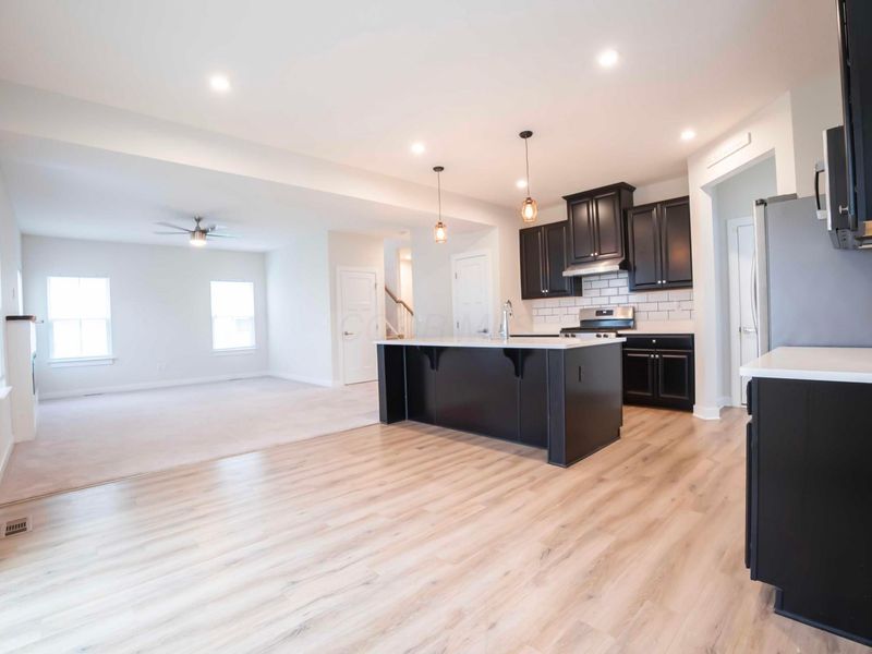 225 Messenger Way, Lewis Center, OH 43035 Photo 13