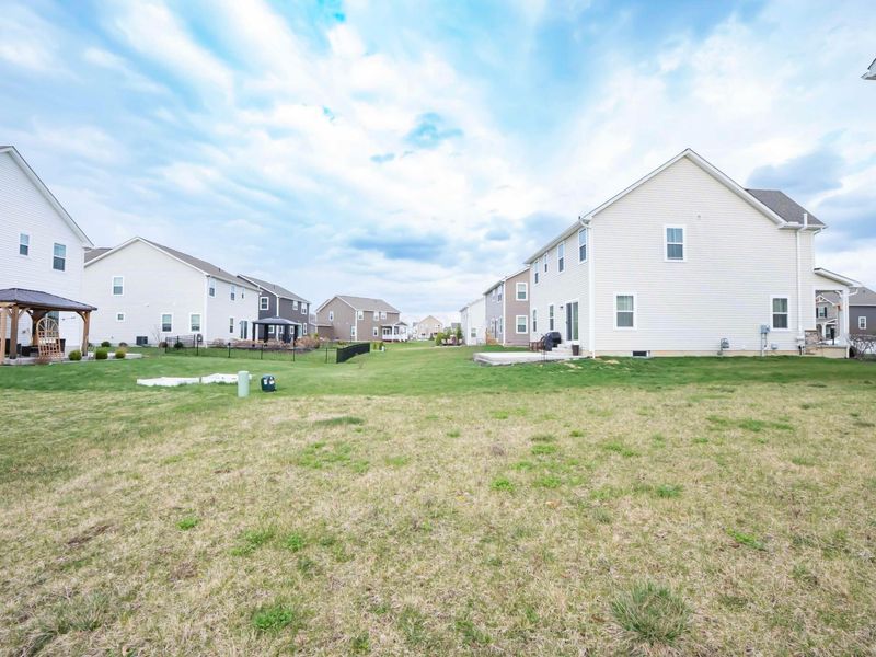 225 Messenger Way, Lewis Center, OH 43035 Photo 19