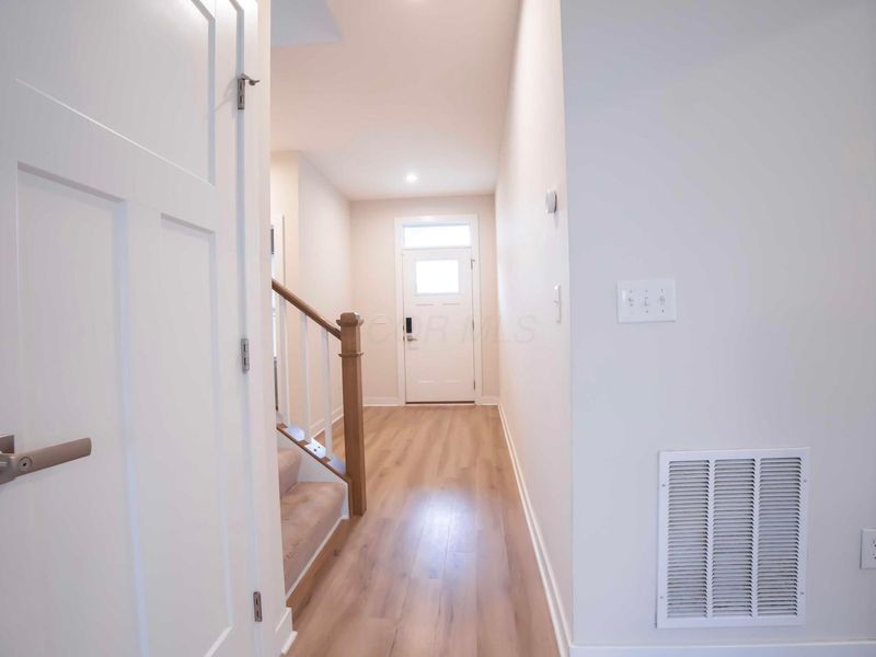 225 Messenger Way, Lewis Center, OH 43035 Photo 22