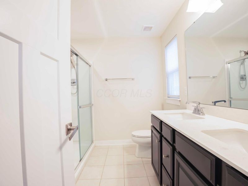 225 Messenger Way, Lewis Center, OH 43035 Photo 32