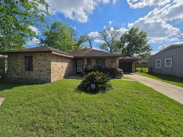 5118 Cortelyou Lane , Houston, TX 77021