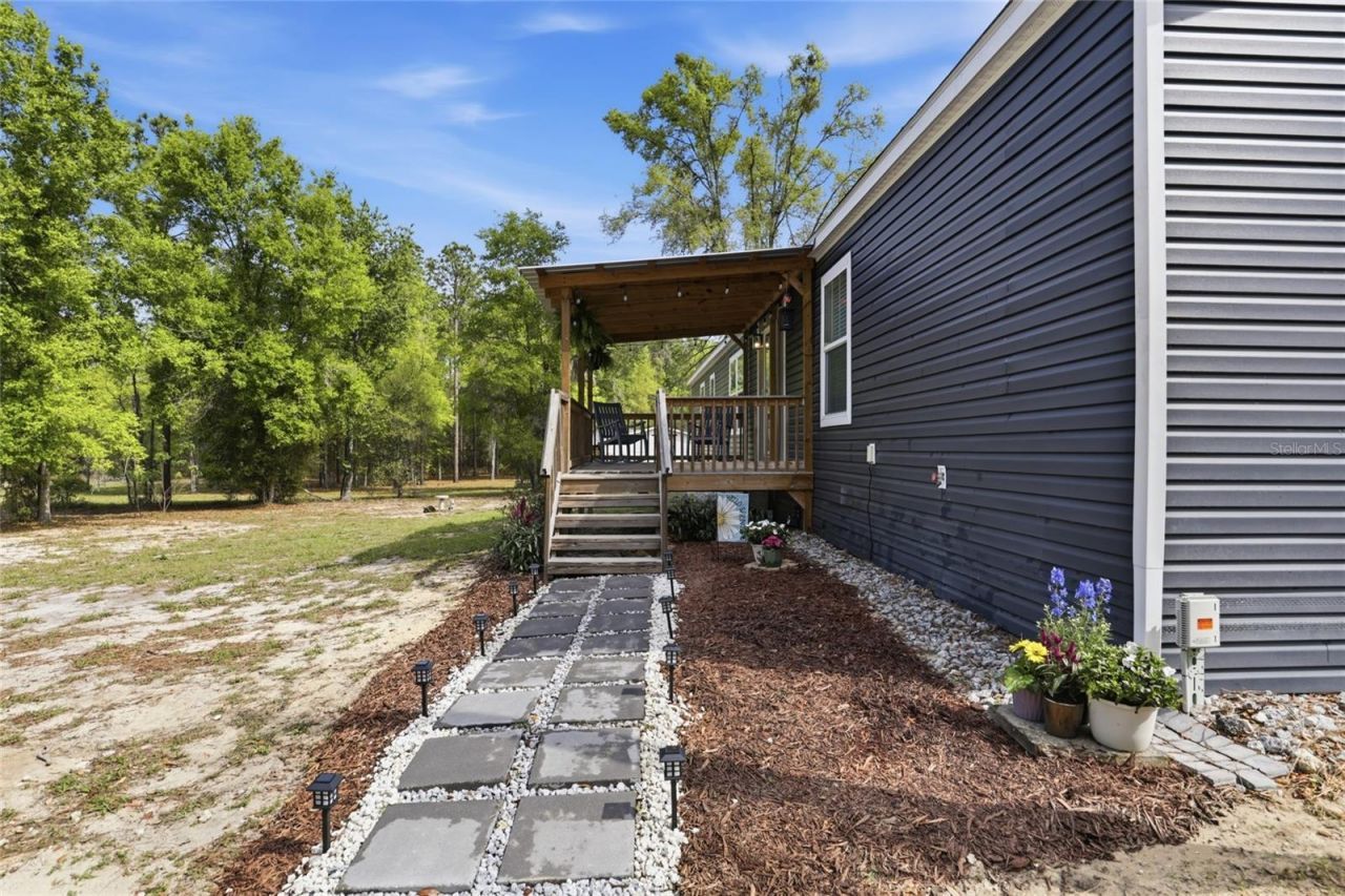 11731 NE 106th Court, Archer, FL 32618 Photo