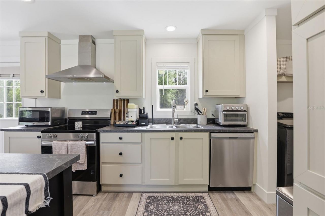 11731 NE 106th Court, Archer, FL 32618 Photo