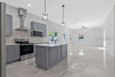 1700 E Annona Avenue, Tampa, FL 33612 Photo