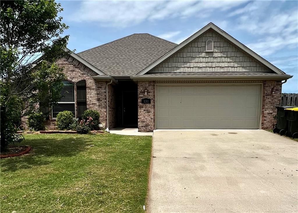 131 Sullivans, Centerton, AR 72719 Main Photo
