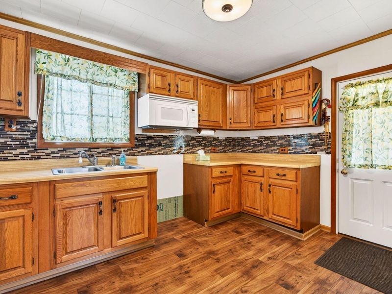 231 Gallagher Avenue, Logan, OH 43138 Photo 16